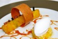 Gekarameliseerde ananas met karamelsaus